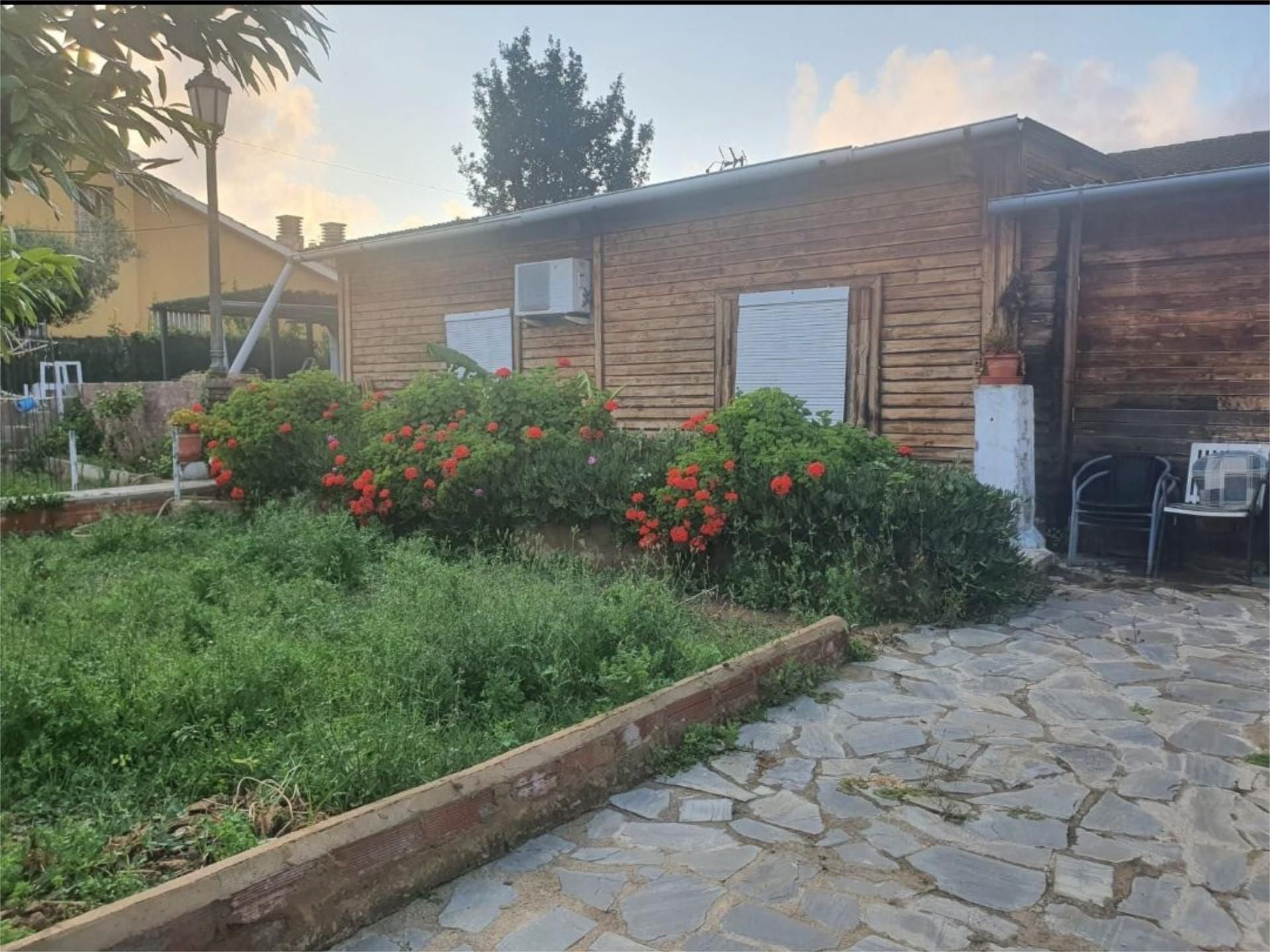 Exterior view of House or chalet for sale in El Vendrell  with Air Conditioner, Private garden and Terrace