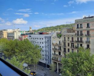 Exterior view of Flat to rent in  Barcelona Capital  with Air Conditioner and Balcony