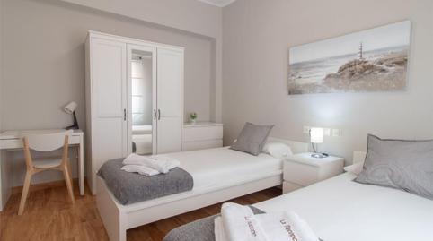 Photo 3 of Flat to share in Avenida de Carlos Haya, 61, Carranque - Haza Cuevas, Málaga