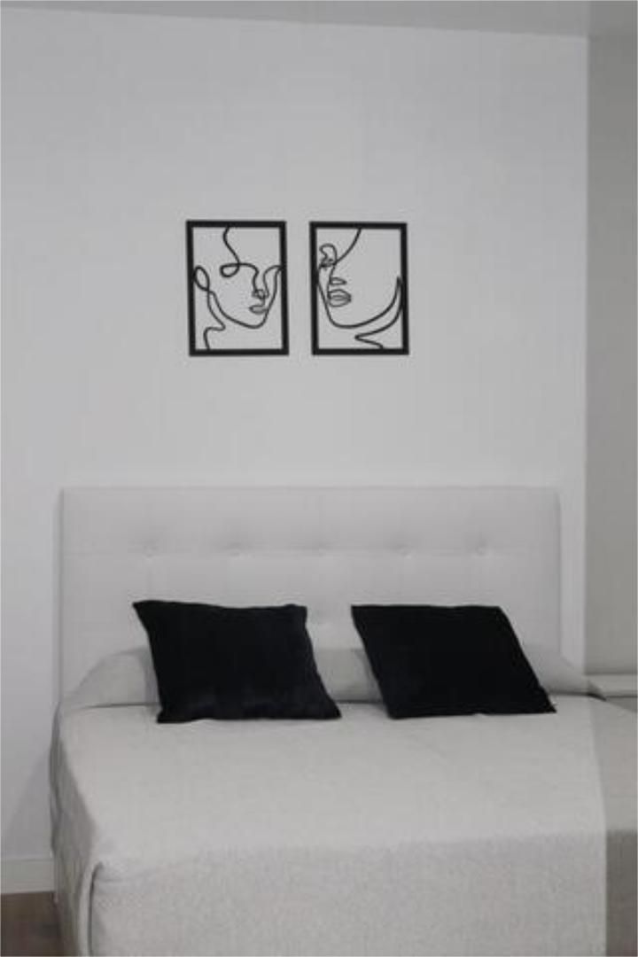 Bedroom of Flat for sale in  Barcelona Capital