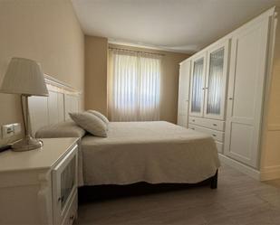 Dormitori de Pis en venda en  Sevilla Capital amb Aire condicionat, Calefacció i Parquet