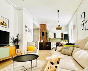 Living room of Flat to rent in  Cádiz Capital  with Furnished
