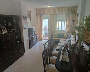 Flat to rent in Calle Cueva de la Pileta, 1, Urbadiez - Entrepuentes
