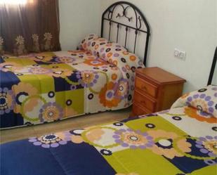 Dormitori de Apartament de lloguer en Huércal-Overa amb Calefacció, Terrassa i Traster