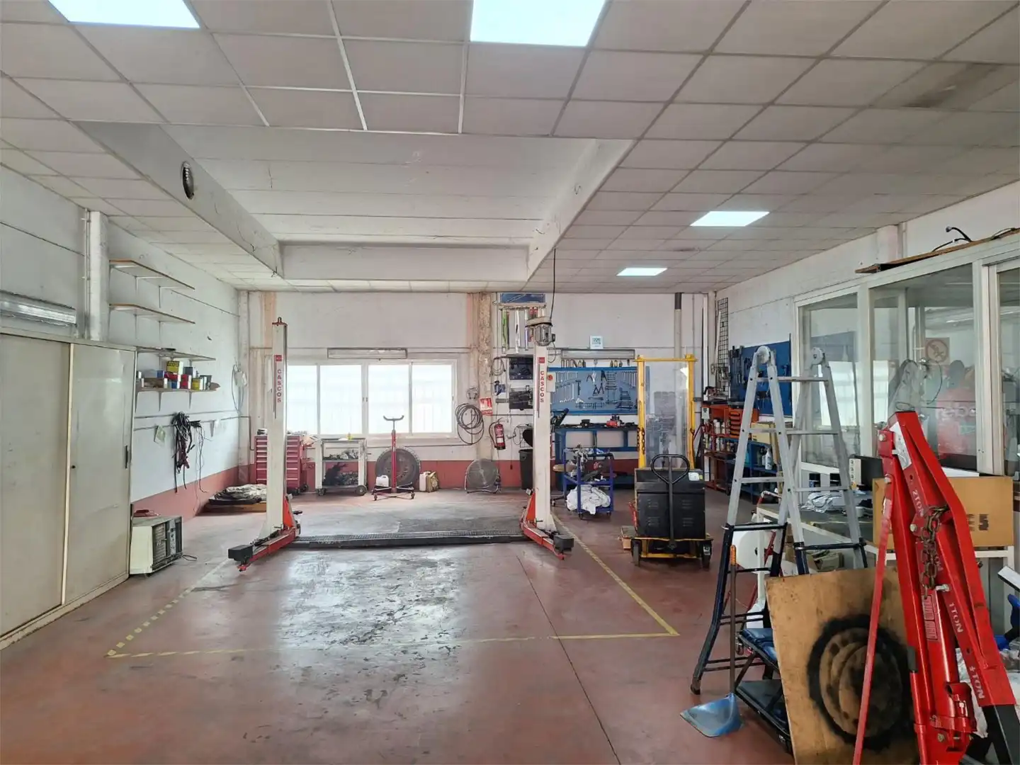 Nave industrial en venta en  Córdoba Capital con Aire acondicionado y Calefacción