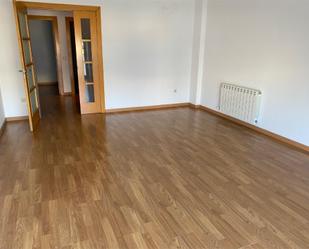 Flat to rent in Plaça de les Casernes, 9, Centre Vila