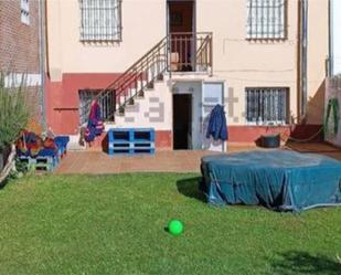 Garden of Single-family semi-detached to rent in Ponferrada  with Heating, Private garden and Parquet flooring