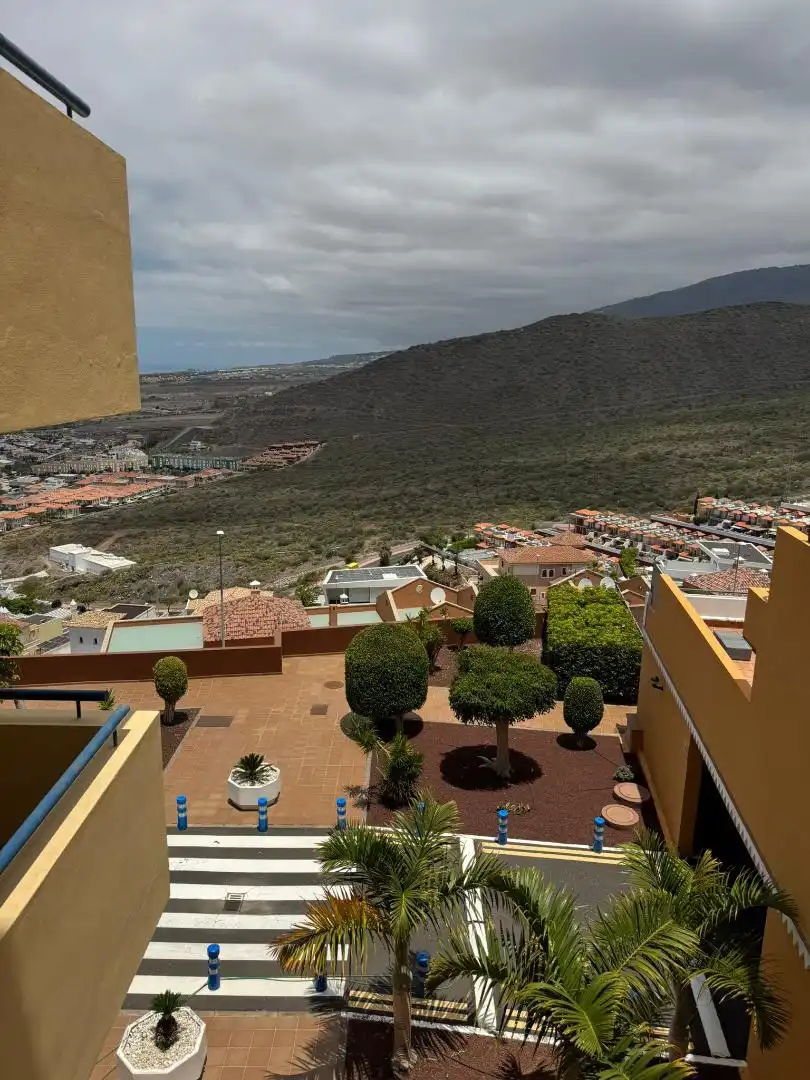 Wohnung zum Verkauf in Calle Murcia, 3, Torviscas Centro y Alto Außenansicht von Wohnung zum Verkauf in Adeje mit Klimaanlage, Terrasse und Schwimmbad