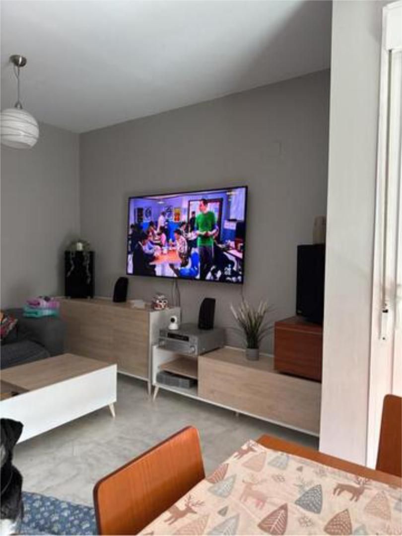 Sala d'estar de Pis en venda en  Sevilla Capital amb Calefacció, Terrassa i Traster