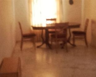 Single-family semi-detached to rent in Calle Hernán Cortés, 28, Guillena pueblo