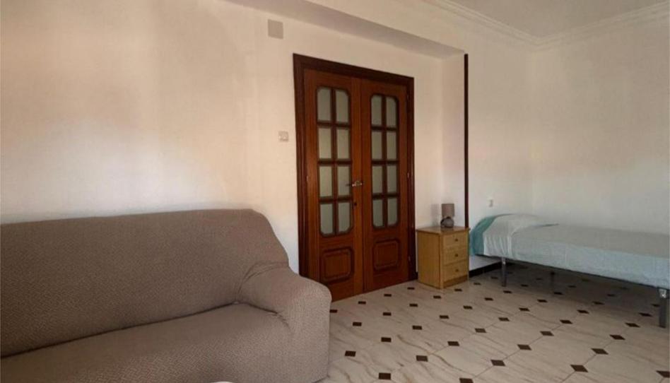 Flat to share in Calle Torres Quevedo, 6, Plaza de Toros - Avenida Chapí - Trinquete, Alicante - image 1 Photo 1 of Flat to share in Calle Torres Quevedo, 6, Plaza de Toros - Avenida Chapí - Trinquete, Alicante