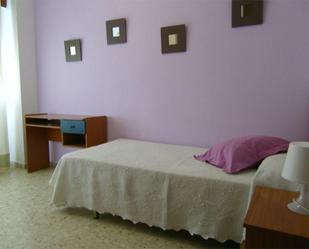 Bedroom of Flat to share in  Cádiz Capital  with Air Conditioner, Private garden and Terrace
