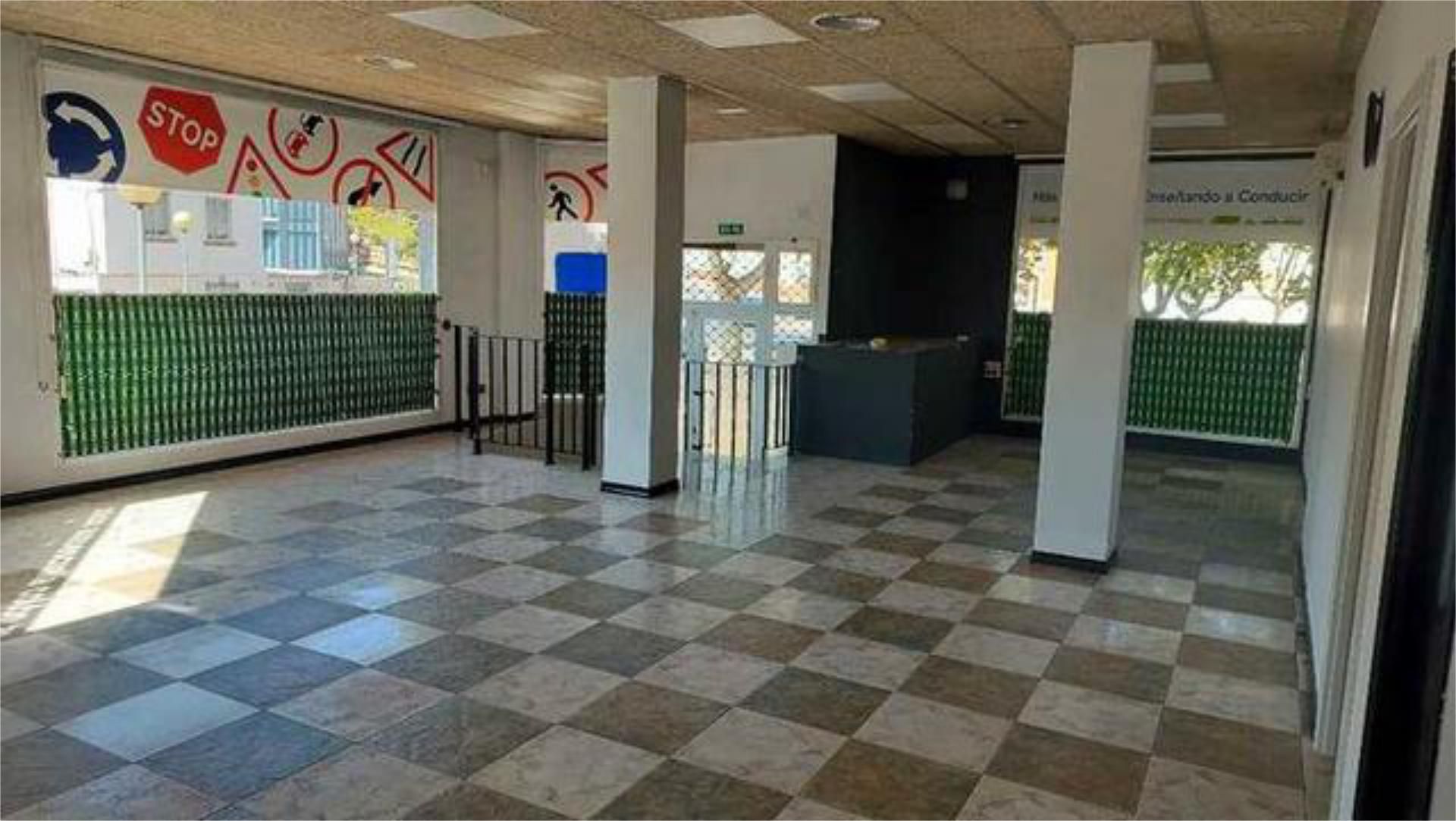 Oficina de lloguer en  Logroño