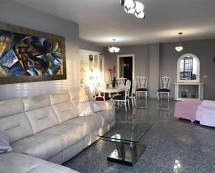 Sala d'estar de Pis de lloguer en Santiago del Teide amb Aire condicionat i Terrassa