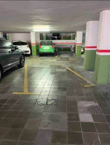 Garaje en Alquiler en Carrer de Portolà, 24 en El Putget i el Farró