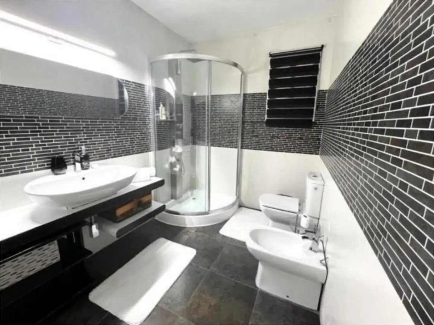 Casa o chalet en venta en Colonia Ciudad San Ramón, 34, San Martín de Valdeiglesias Baño de Casa o chalet en venta en San Martín de Valdeiglesias con Aire acondicionado, Terraza y Piscina