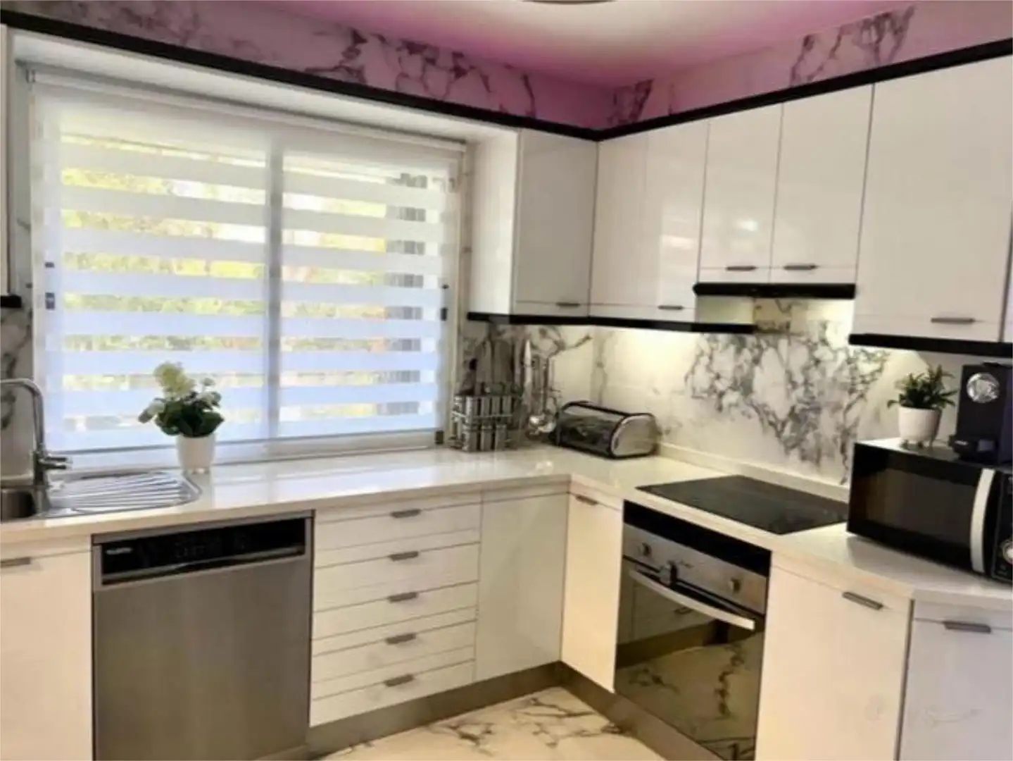 Casa o chalet en venta en Colonia Ciudad San Ramón, 34, San Martín de Valdeiglesias Cocina de Casa o chalet en venta en San Martín de Valdeiglesias con Aire acondicionado, Terraza y Piscina