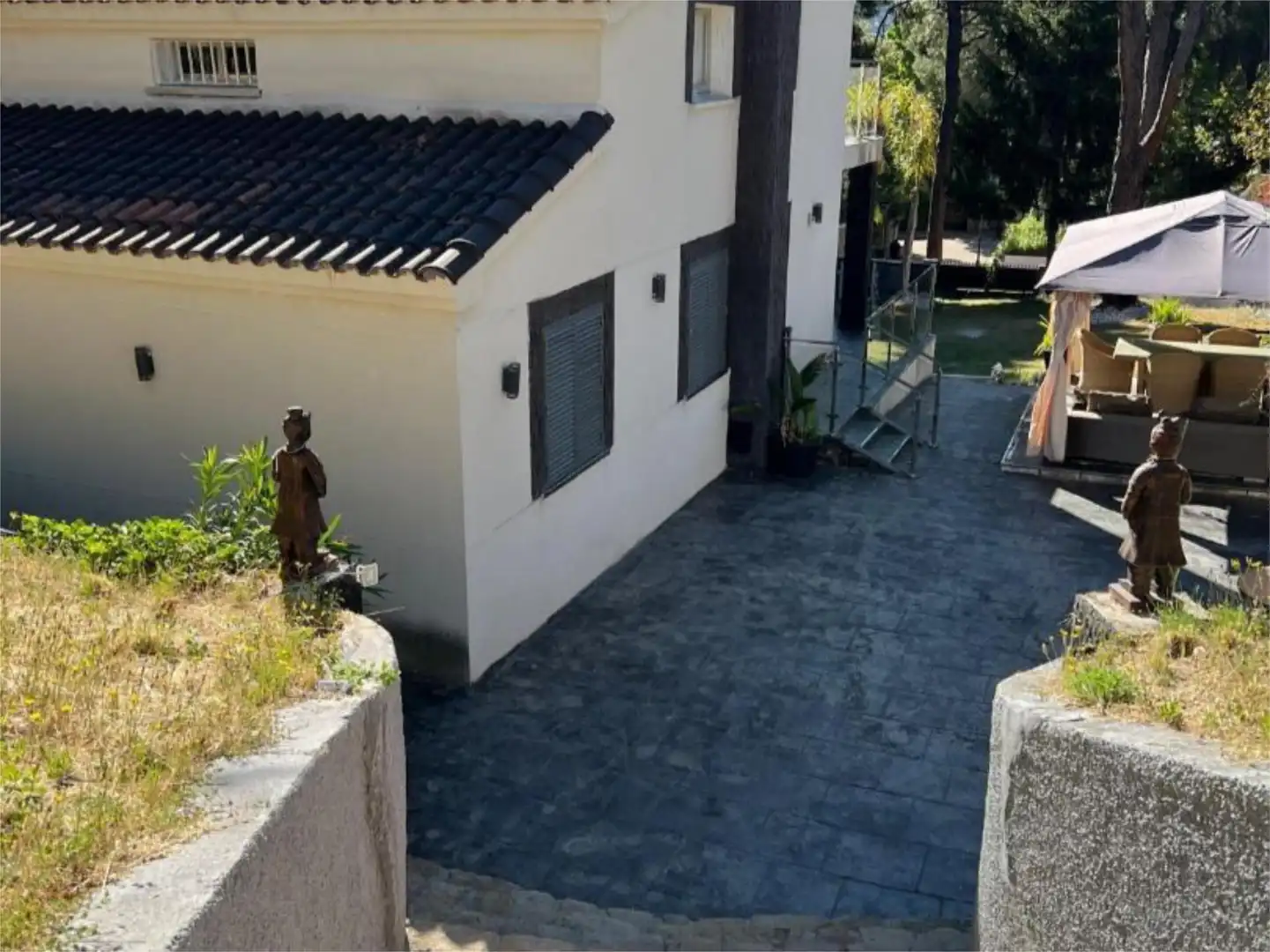 Casa o chalet en venta en Colonia Ciudad San Ramón, 34, San Martín de Valdeiglesias Vista exterior de Casa o chalet en venta en San Martín de Valdeiglesias con Aire acondicionado, Terraza y Piscina