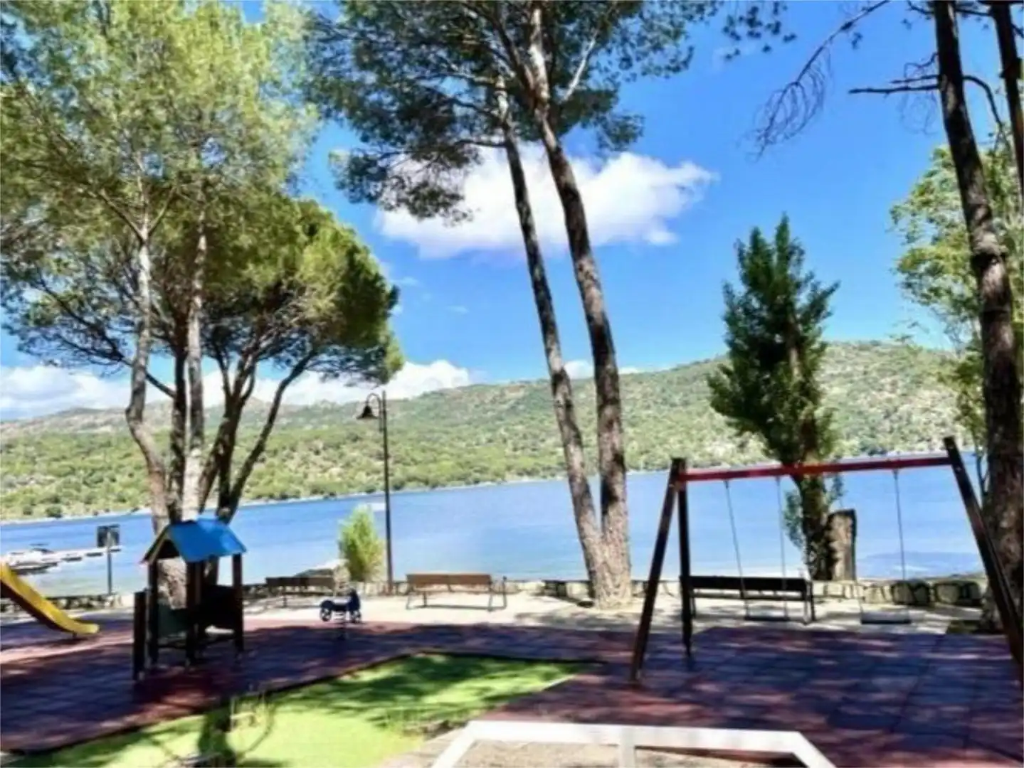 Casa o chalet en venta en Colonia Ciudad San Ramón, 34, San Martín de Valdeiglesias Vista exterior de Casa o chalet en venta en San Martín de Valdeiglesias con Aire acondicionado, Terraza y Piscina