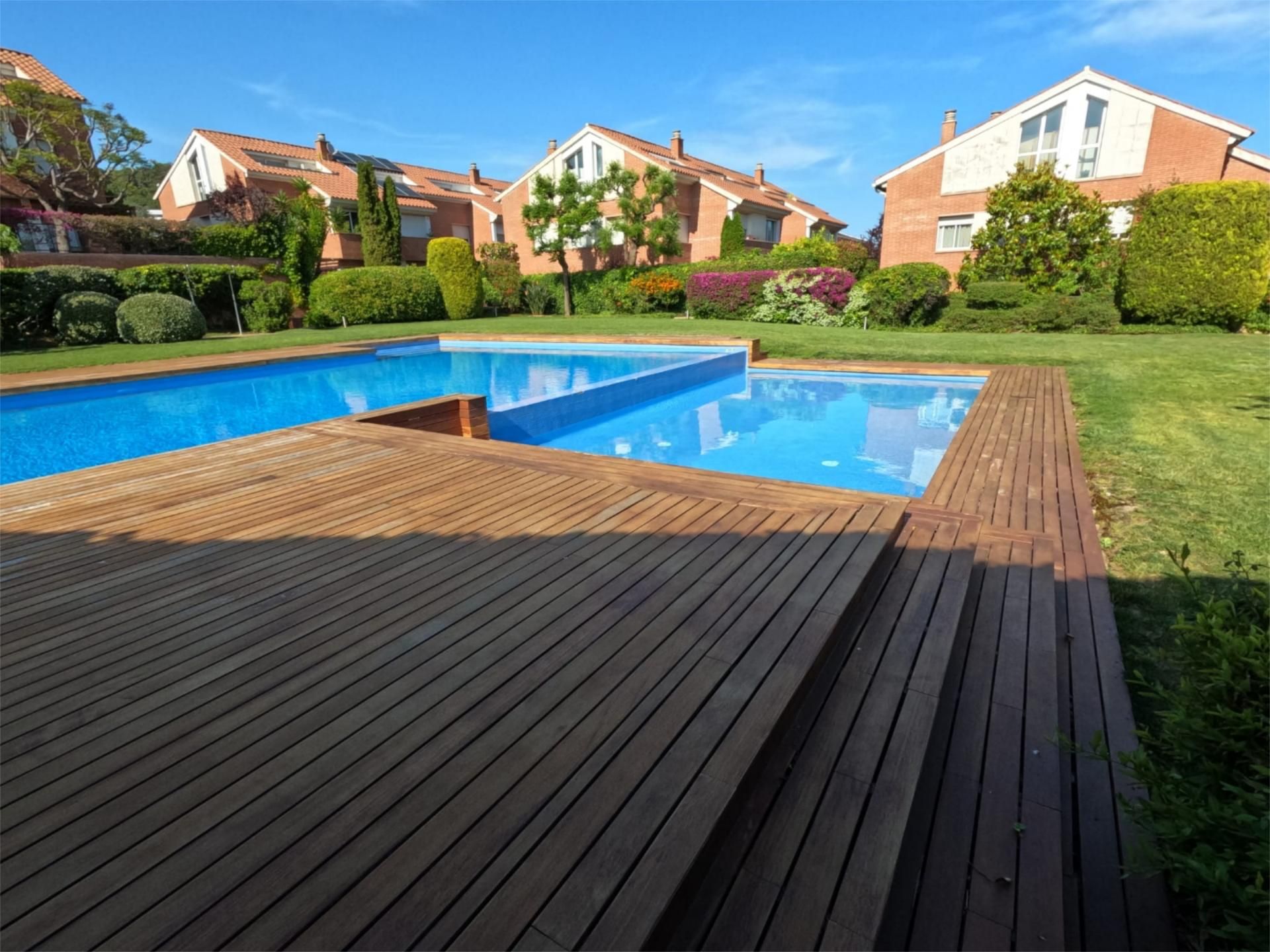 Swimming pool of Single-family semi-detached for sale in Premià de Dalt  with Terrace and Swimming Pool