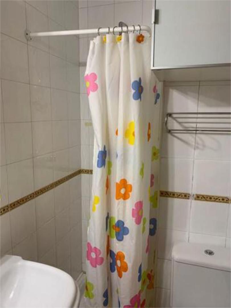 Bathroom of Flat to rent in  Toledo Capital  with Heating, Private garden and Terrace