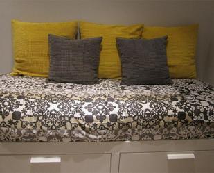 Bedroom of Flat to rent in  Madrid Capital  with Air Conditioner, Heating and Parquet flooring
