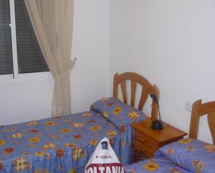 Dormitori de Apartament en venda en La Manga del Mar Menor amb Terrassa, Piscina i Moblat