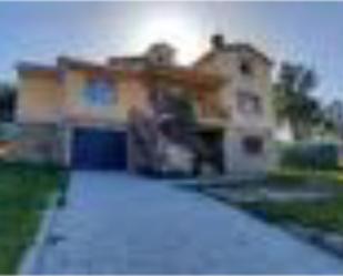 Exterior view of Flat to rent in Valdemaqueda  with Heating, Private garden and Terrace