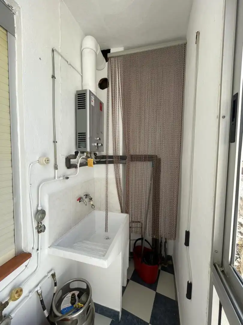 Piso en venta en Calle Plato, 17, Pozo Alcón Baño de Piso en venta en Pozo Alcón con Aire acondicionado y Balcón
