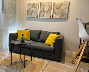Sala d'estar de Dúplex de lloguer en Higueruela amb Aire condicionat, Calefacció i Parquet