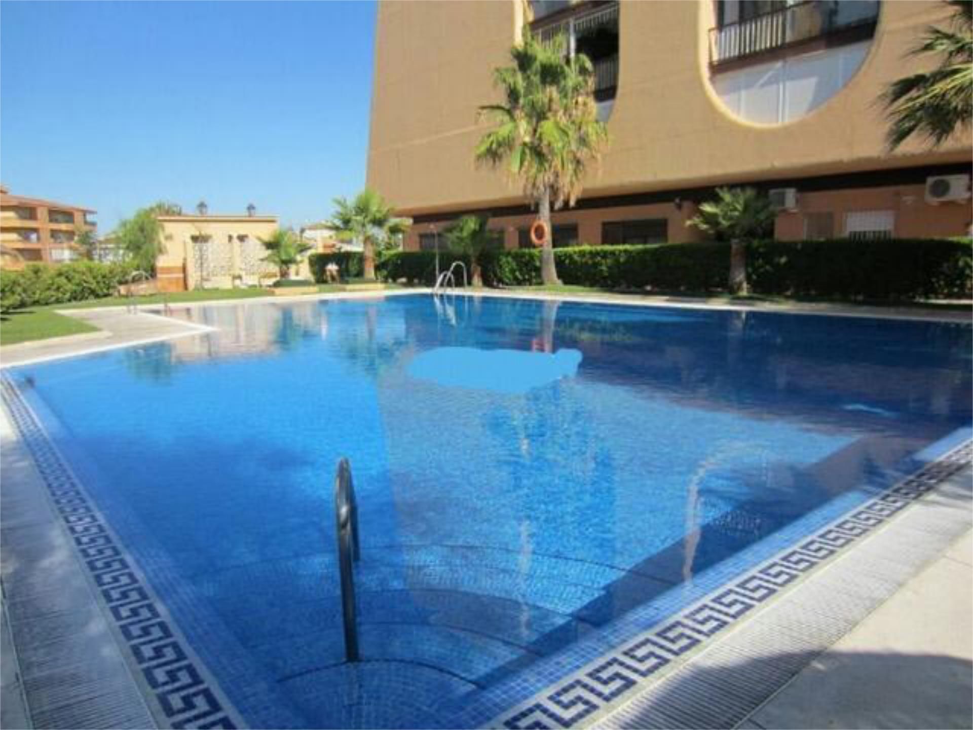 Piscina de Apartament de lloguer en Almonte amb Jardí privat, Terrassa i Piscina