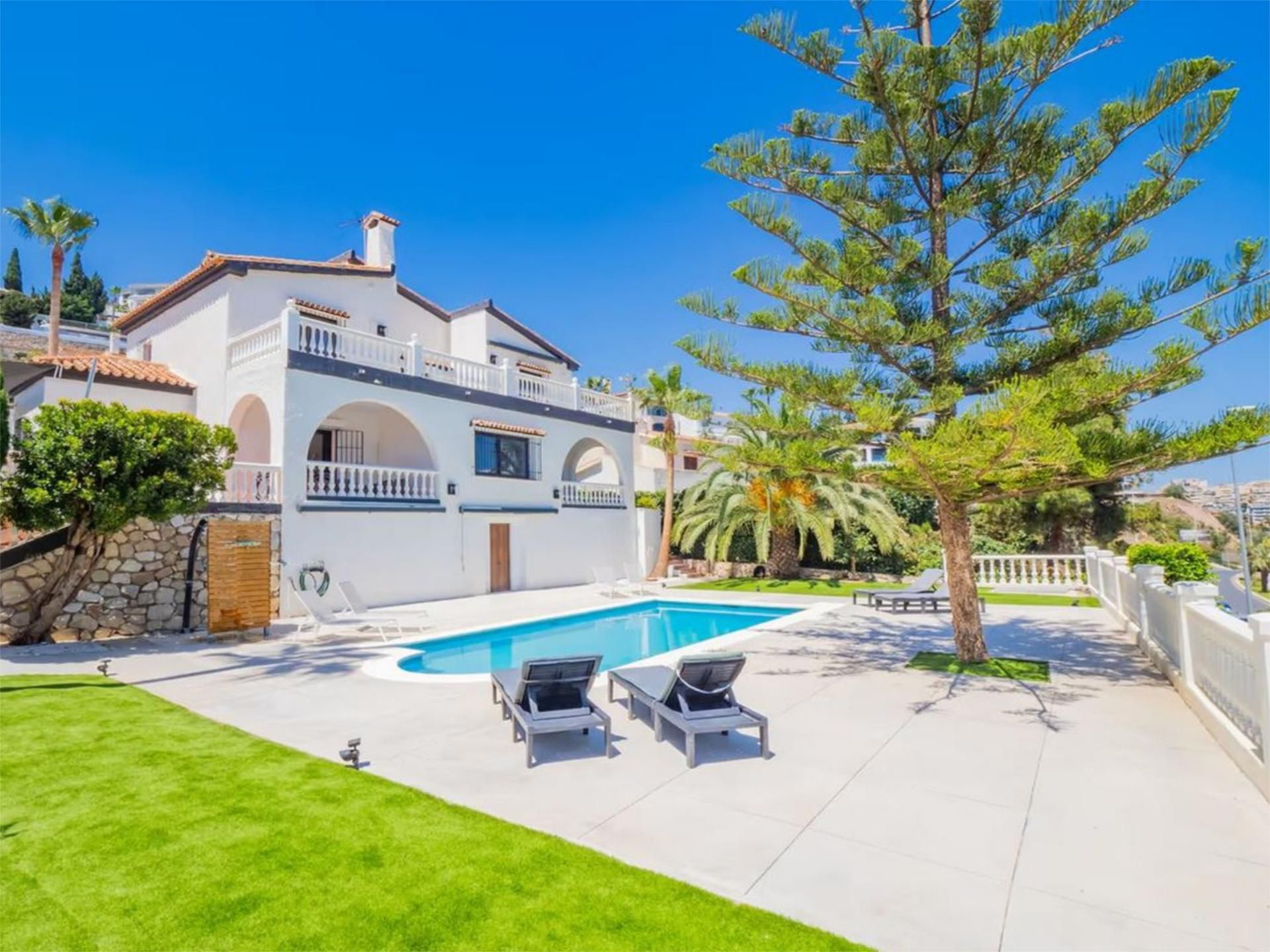 Garden of House or chalet to rent in Benalmádena  with Air Conditioner, Heating and Private garden