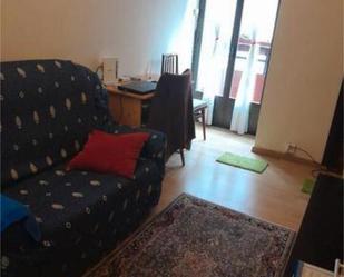 Sala d'estar de Pis en venda en Hernani amb Terrassa