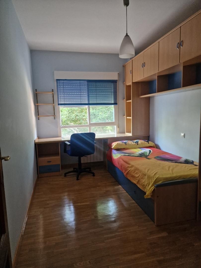 Flat to share in Calle del Cardenal Lorenzana, 6, Puerta de Toledo - Atalaya