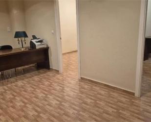 Office to rent in  Córdoba Capital  with Air Conditioner
