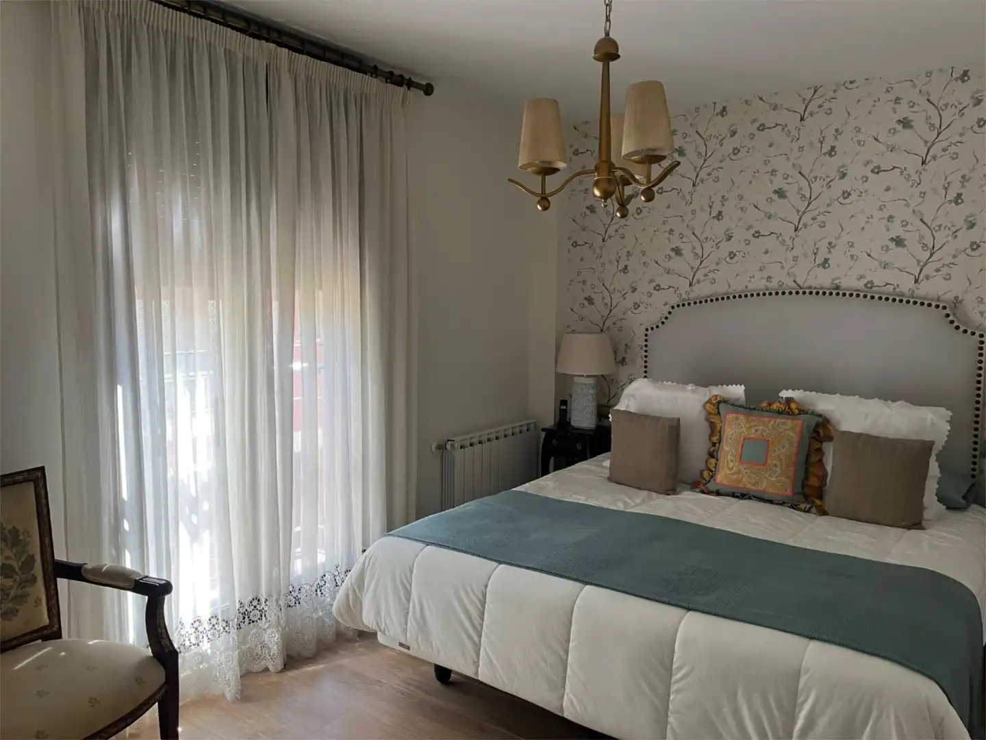 Detached homes for sale in Calle Poeta Mario López, 11, Poniente-Norte - Miralbaida - Parque Azahara Bedroom of Detached homes for sale in Córdoba with Air Conditioner, Heating and Terrace