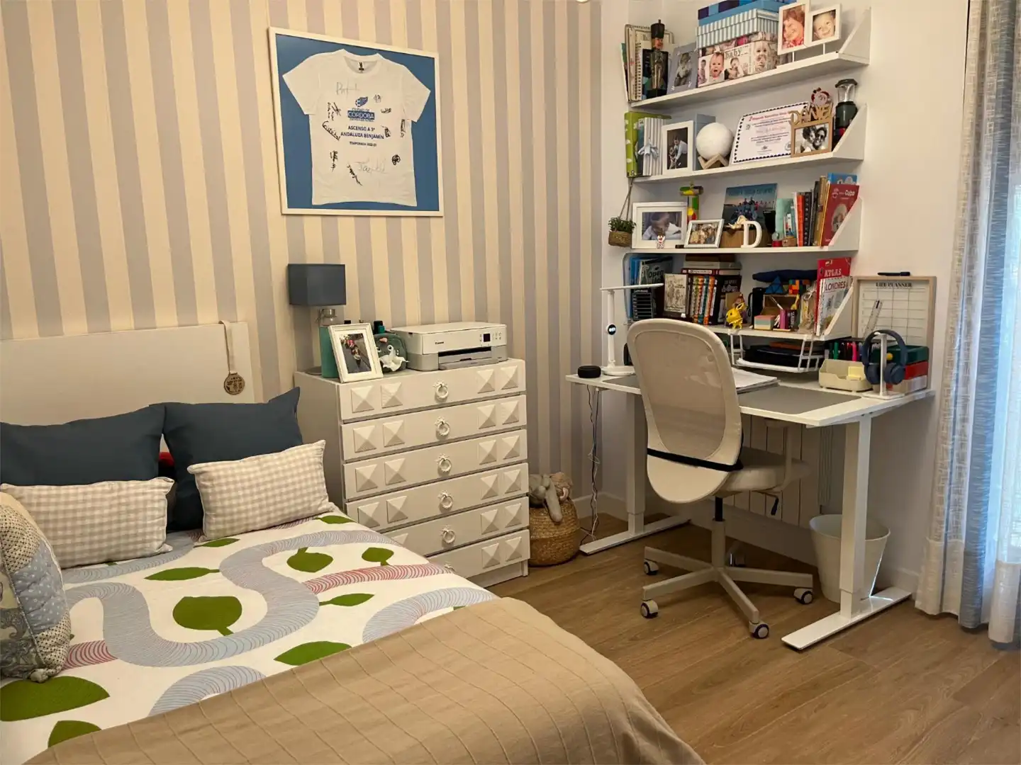 Detached homes for sale in Calle Poeta Mario López, 11, Poniente-Norte - Miralbaida - Parque Azahara Bedroom of Detached homes for sale in Córdoba with Air Conditioner, Heating and Terrace