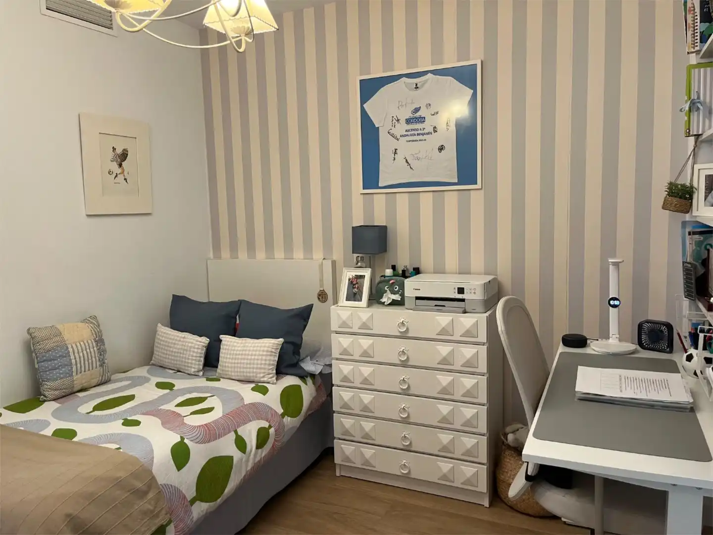 Detached homes for sale in Calle Poeta Mario López, 11, Poniente-Norte - Miralbaida - Parque Azahara Bedroom of Detached homes for sale in Córdoba with Air Conditioner, Heating and Terrace