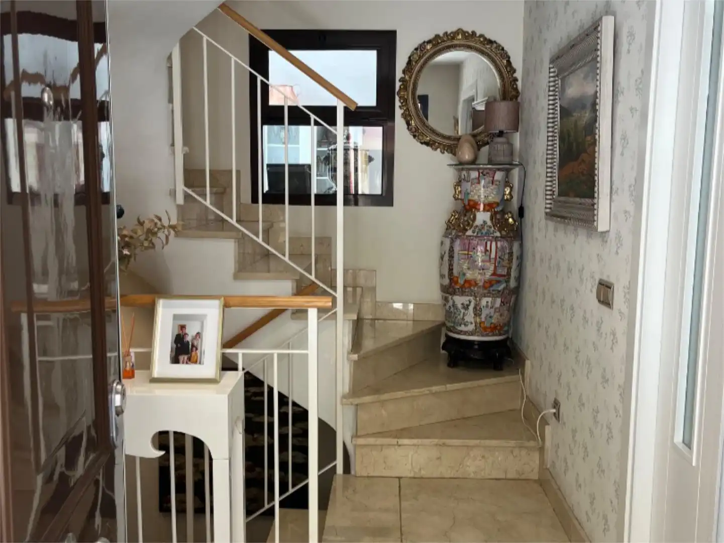 Detached homes for sale in Calle Poeta Mario López, 11, Poniente-Norte - Miralbaida - Parque Azahara Detached homes for sale in Córdoba with Air Conditioner, Heating and Terrace