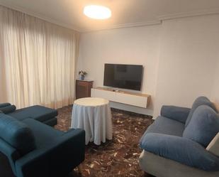 Living room of Flat to rent in  Jaén Capital  with Air Conditioner, Heating and Storage room