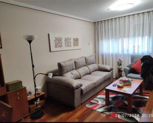 Living room of Apartment to rent in Ponferrada  with Air Conditioner