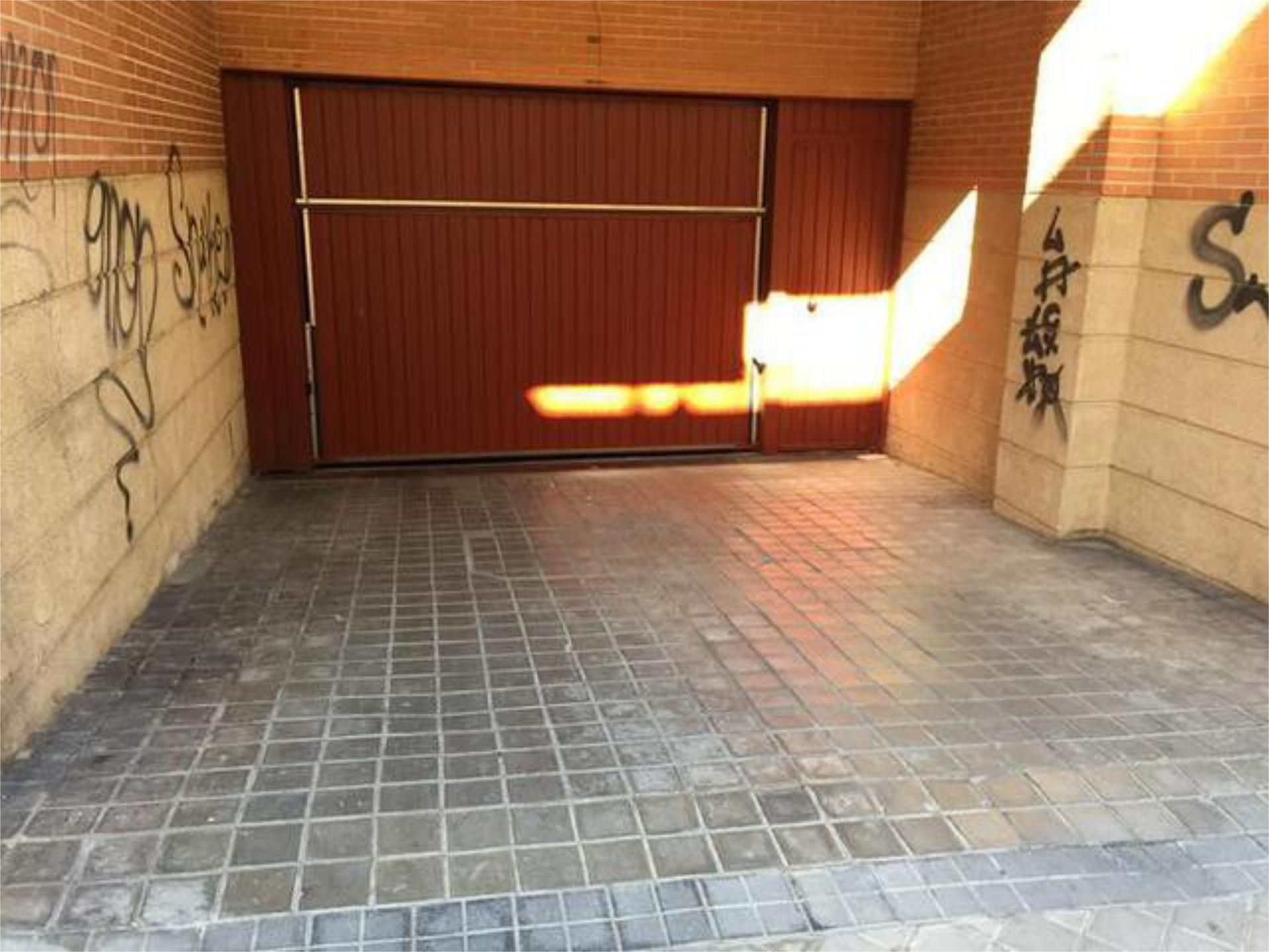 Parking of Garage to rent in  Madrid Capital