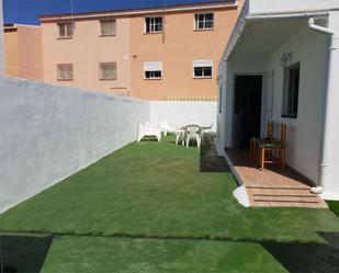 Jardí de Casa o xalet de lloguer en Guía de Isora amb Terrassa i Moblat