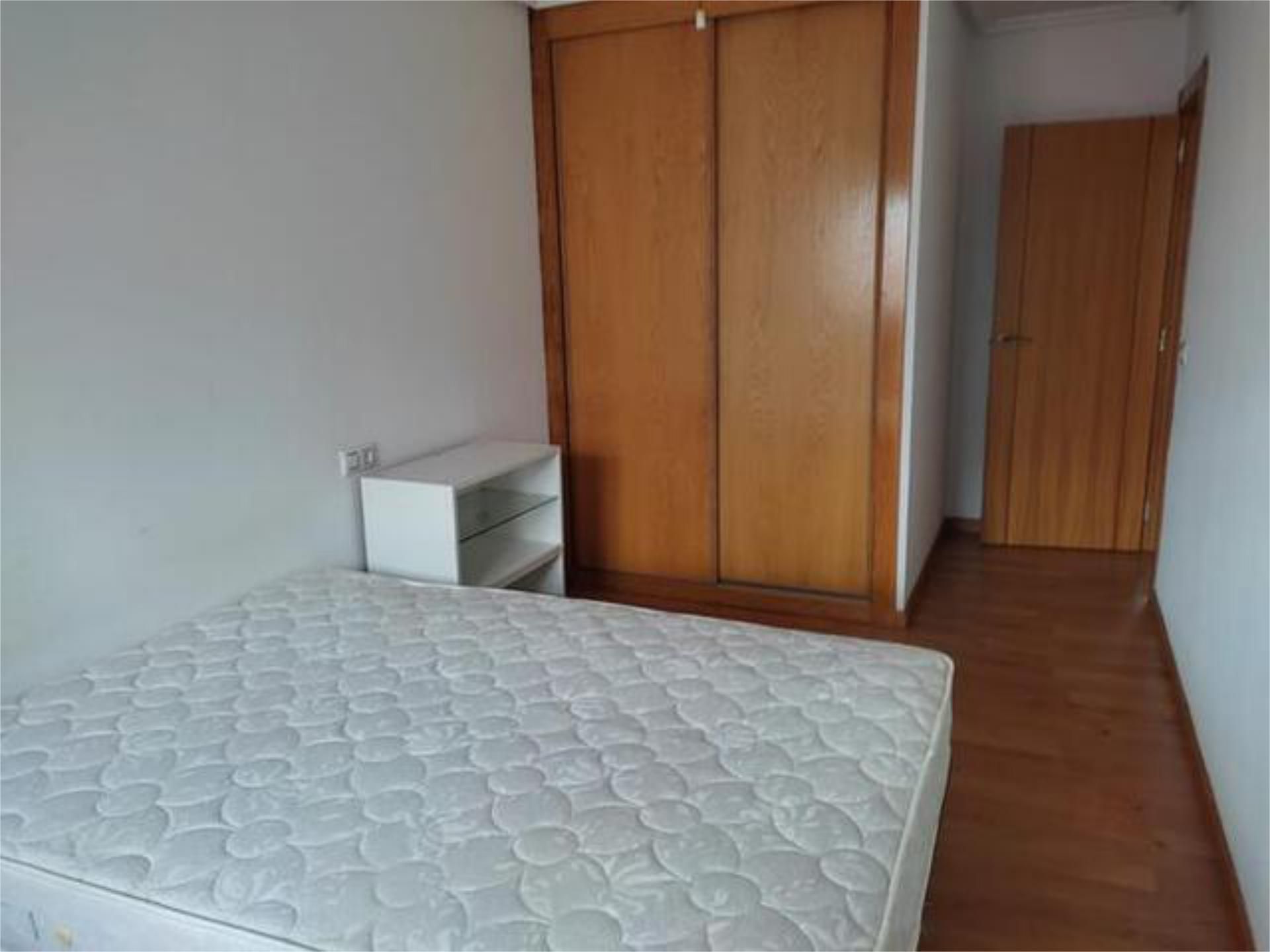 Schlafzimmer von Wohnung miete in Topas mit Möbliert