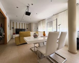 Sala d'estar de Casa o xalet en venda en Cambrils amb Aire condicionat, Calefacció i Jardí privat
