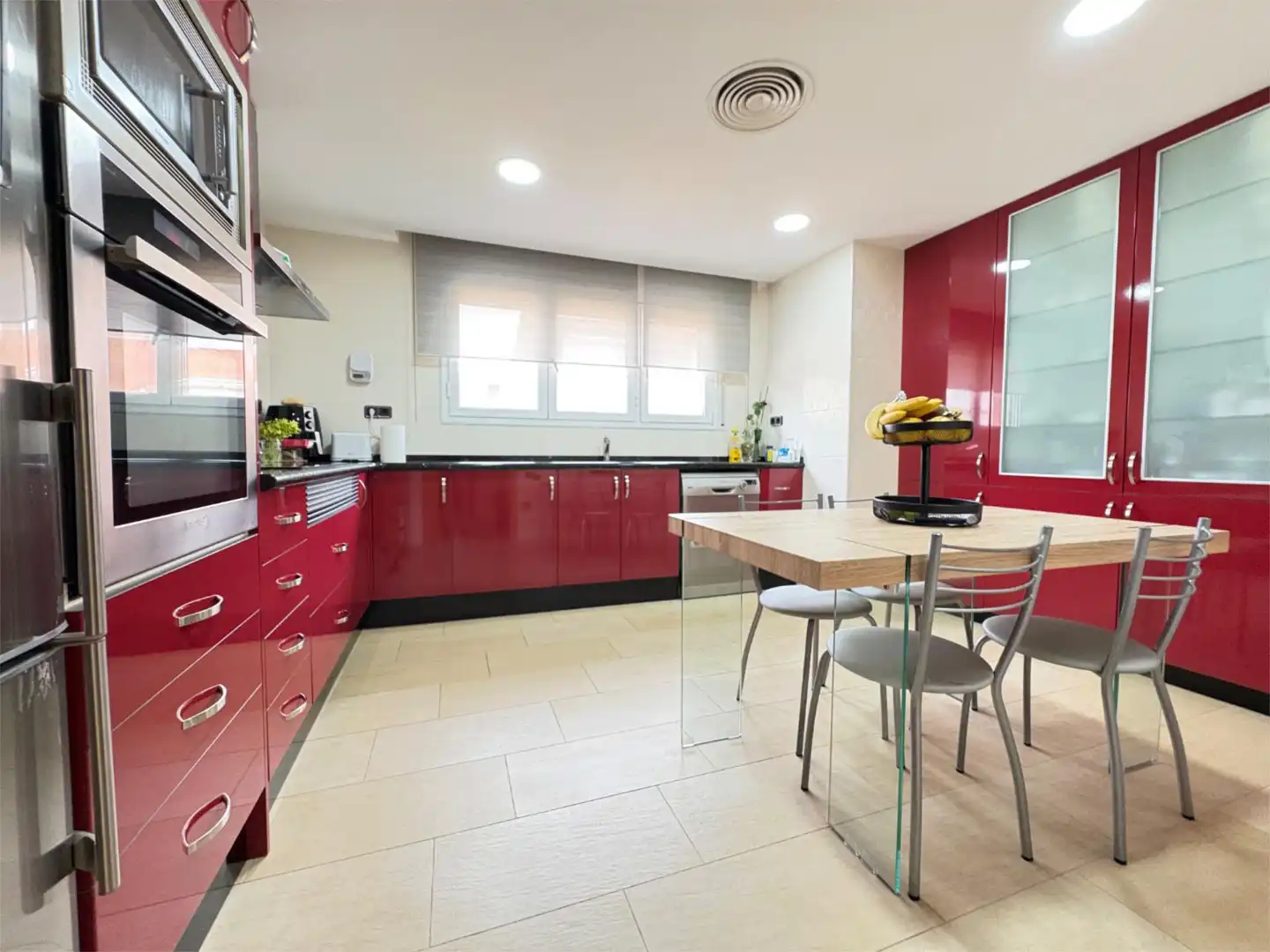 Houses for sale in Carrer Salvador Gené I Torrents, 15, Casc Antic - Nou Cambrils Kitchen of Houses for sale in Cambrils with Air Conditioner and Terrace