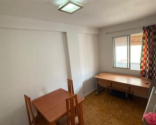 Flat to rent in Calle de Mariano Baselga, 17, Arrabal