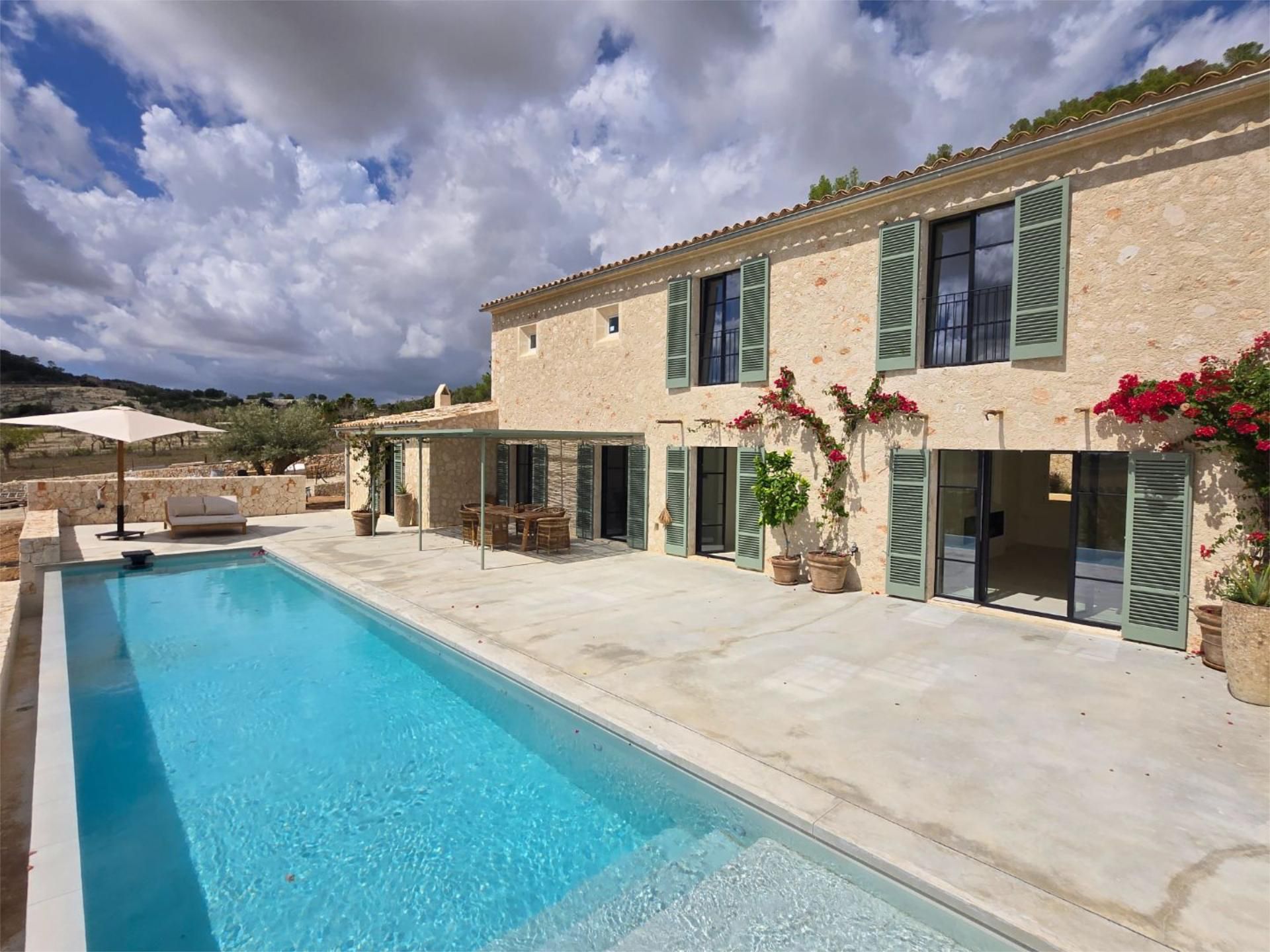 Exterior view of Country house for sale in Montuïri  with Air Conditioner, Terrace and Swimming Pool