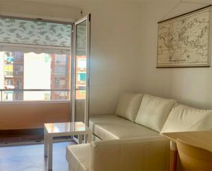 Living room of Flat to rent in  Madrid Capital