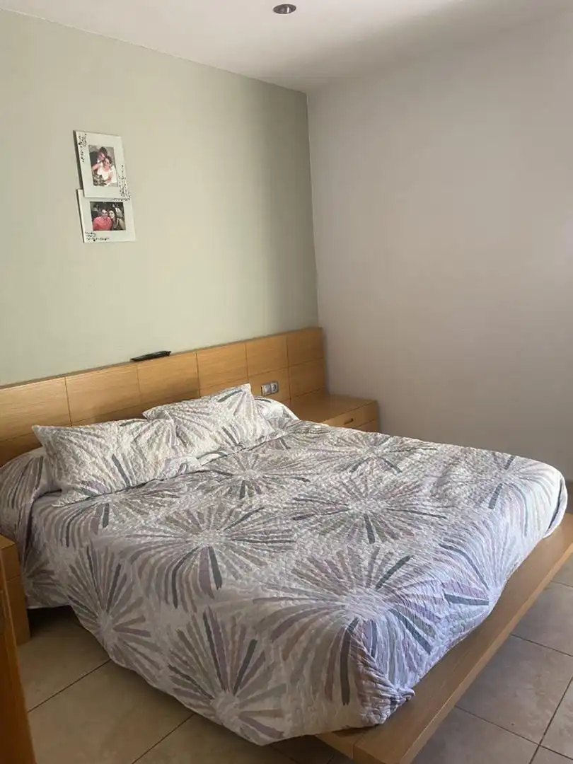 Flat for sale in Carrer de Vinaròs, 45, Pueblo Bedroom of Flat for sale in Benicarló with Air Conditioner, Terrace and Balcony